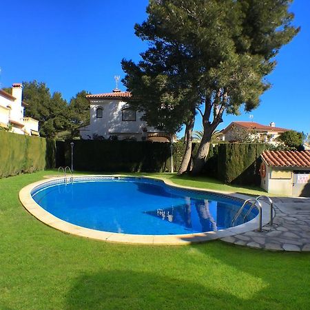 Arenda Pino Alto Holiday Home Rioja Miami Playa Exterior photo