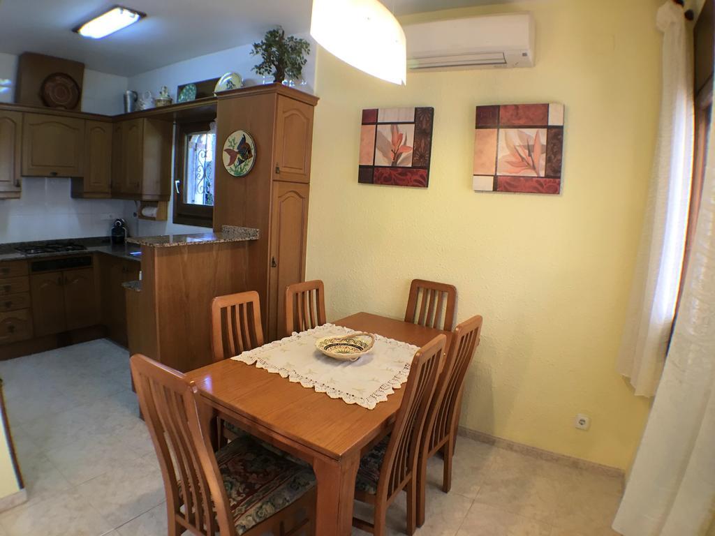 Arenda Pino Alto Holiday Home Rioja Miami Playa Exterior photo