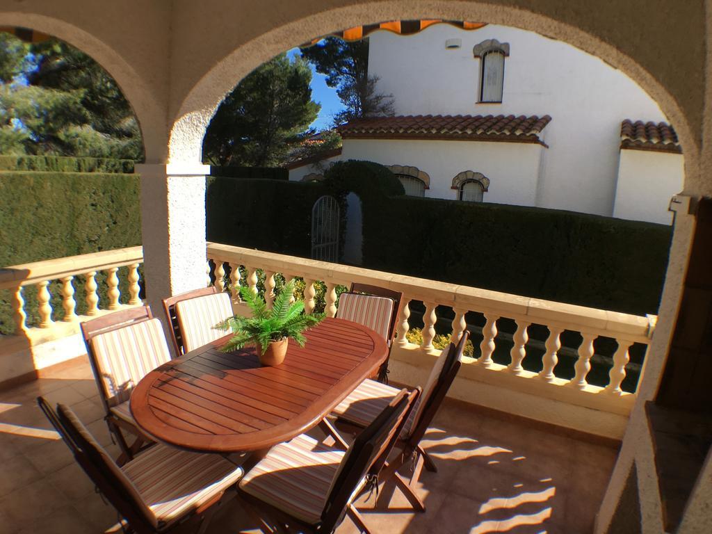 Arenda Pino Alto Holiday Home Rioja Miami Playa Exterior photo