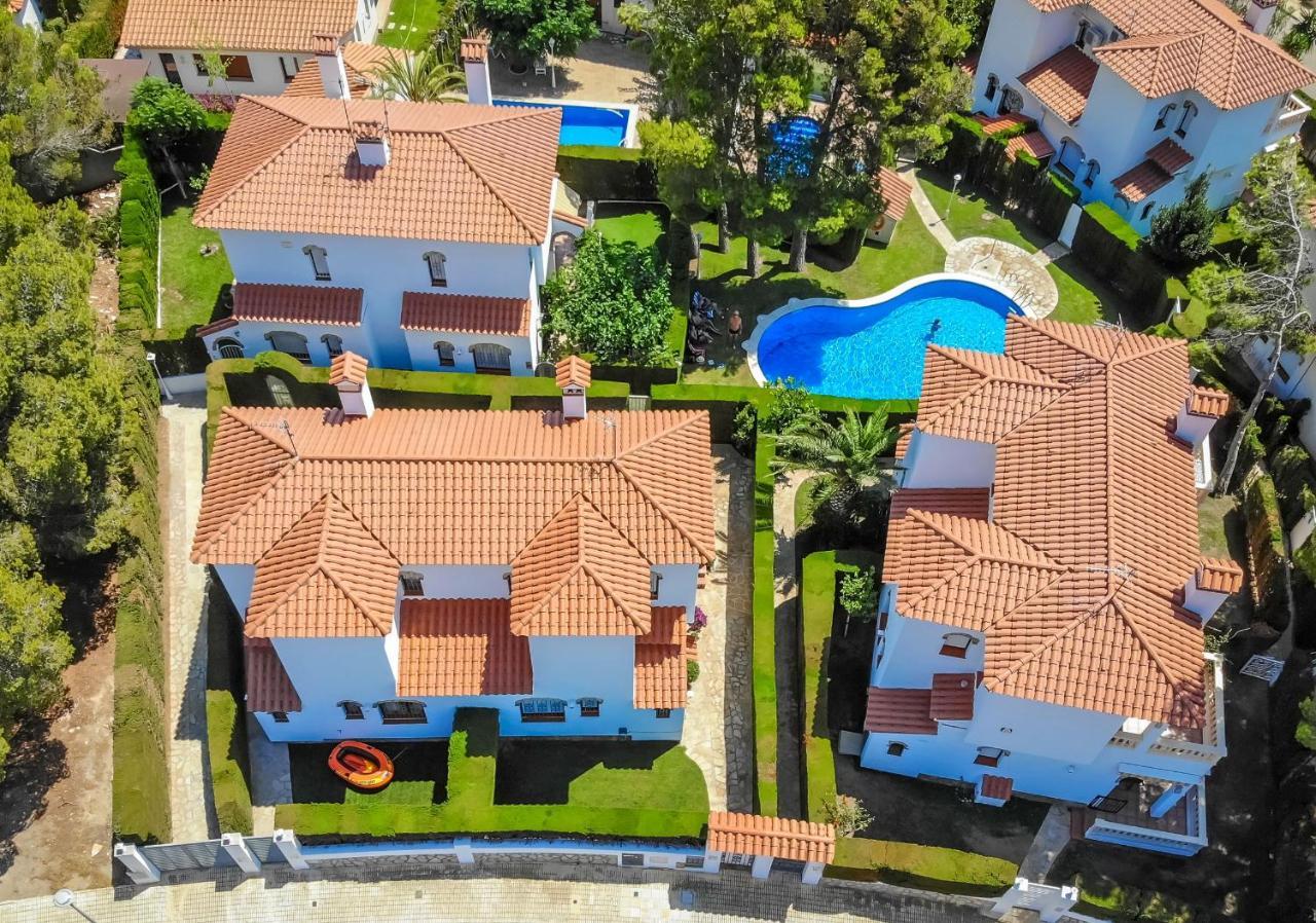 Arenda Pino Alto Holiday Home Rioja Miami Playa Exterior photo